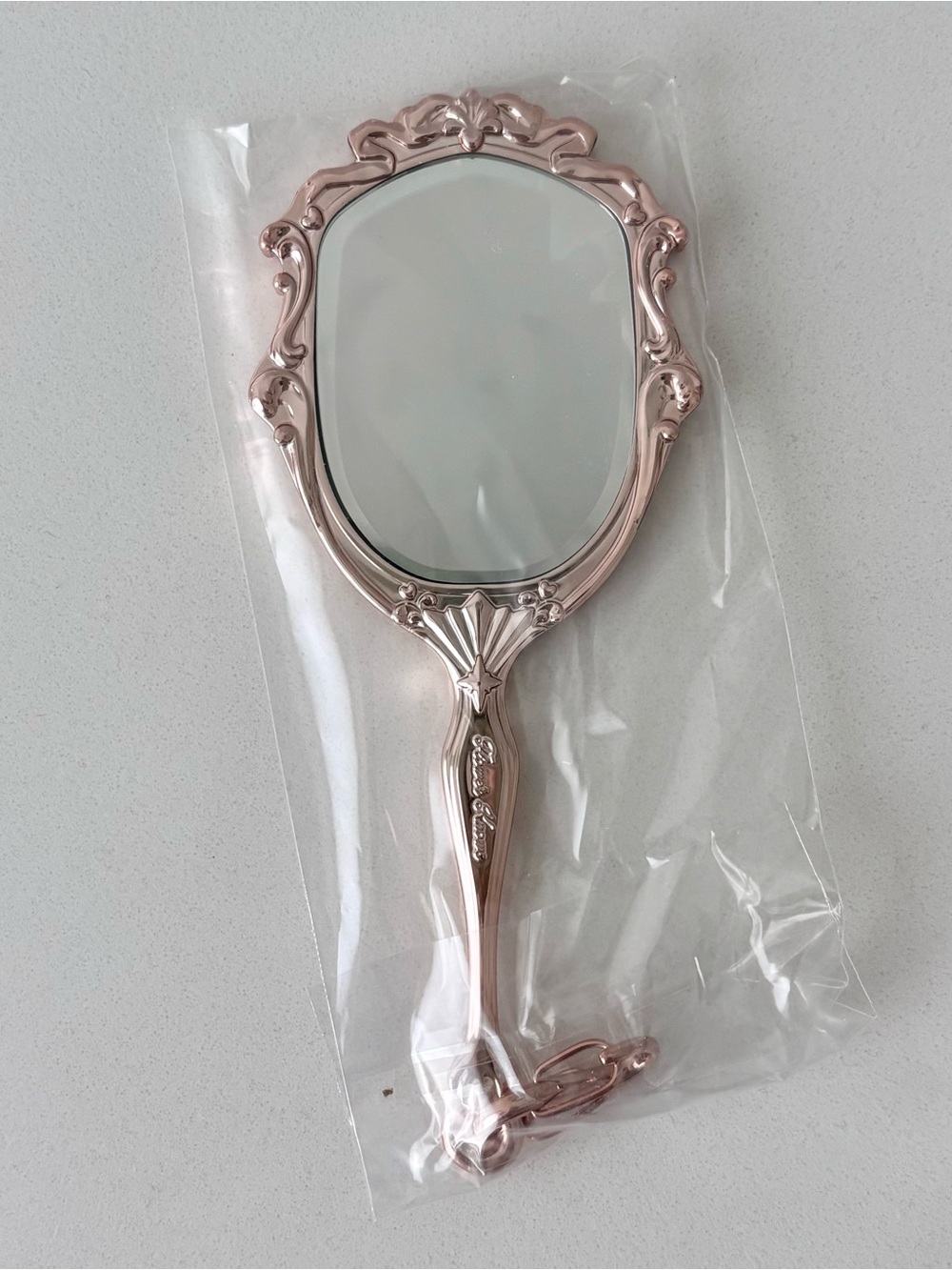 Flower Knows Mini Hand Mirror - Picture 3 of 5